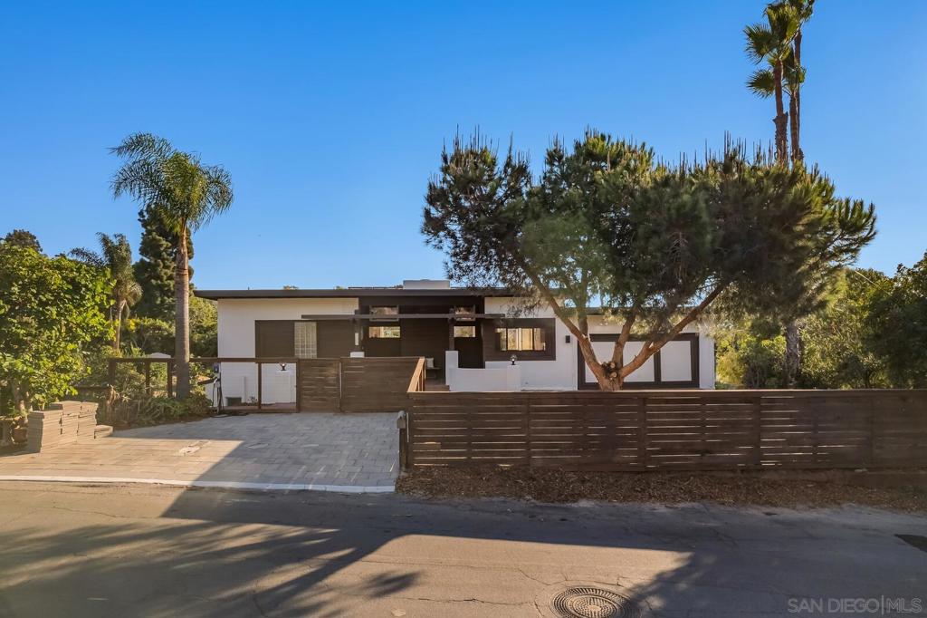1117 Solana Dr. Property Photo 3