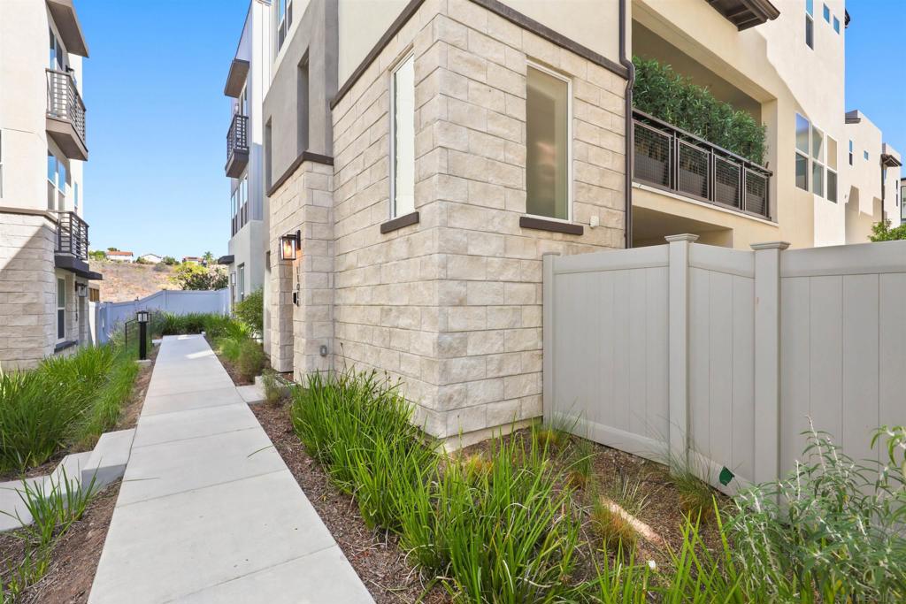 11014 Solstice Way Property Photo 36