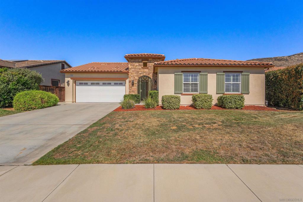 23060 Sienna Ln Property Photo 1