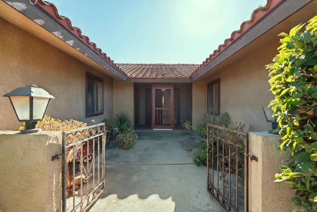 30138 Disney Lane Property Photo 5