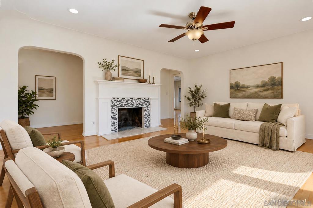 4391 Middlesex Property Photo 6
