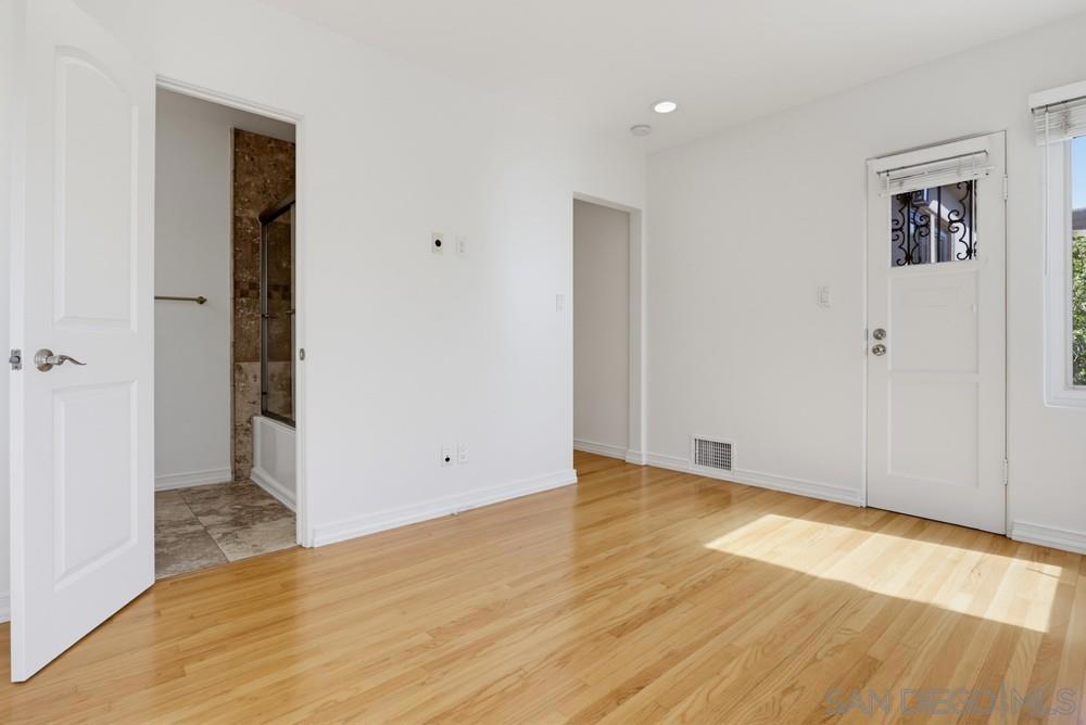 4391 Middlesex Property Photo 43