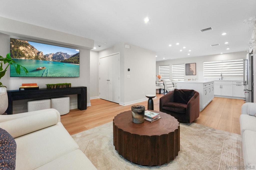 4810 Canyon View Property Photo 8