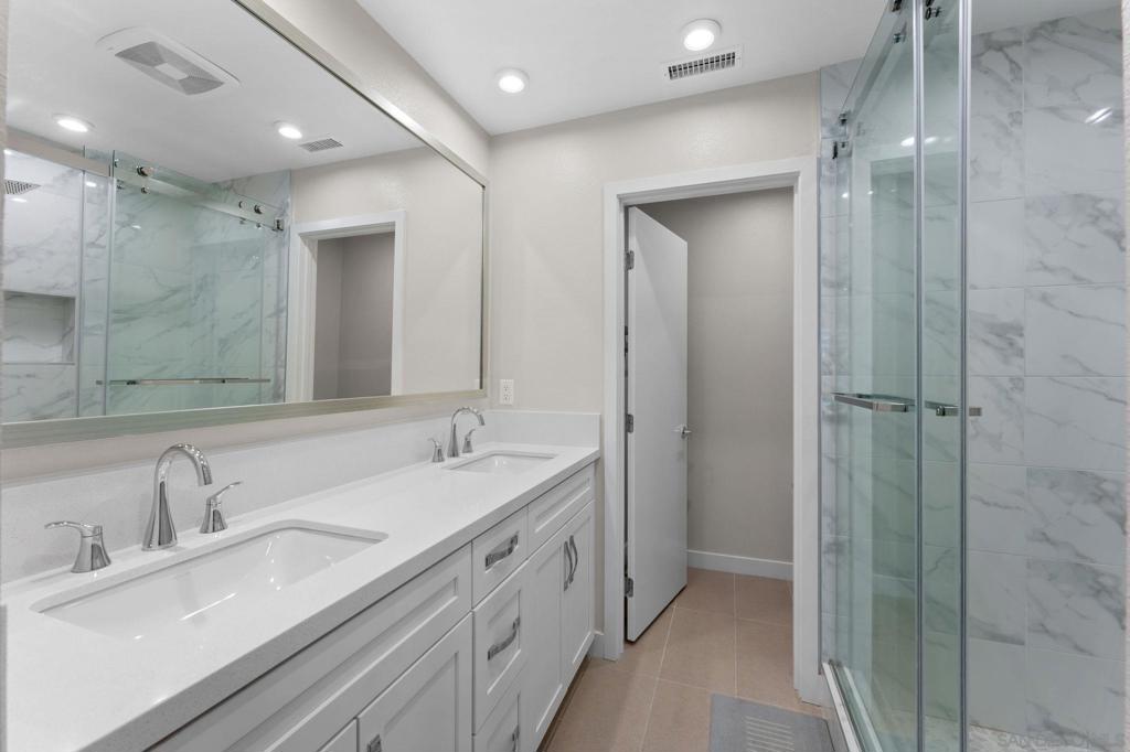 4810 Canyon View Property Photo 13