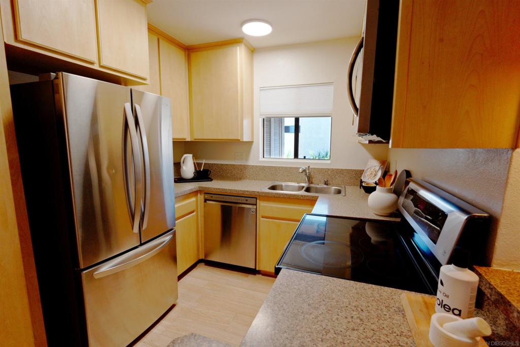 4415 38th Street 6 Property Photo 4