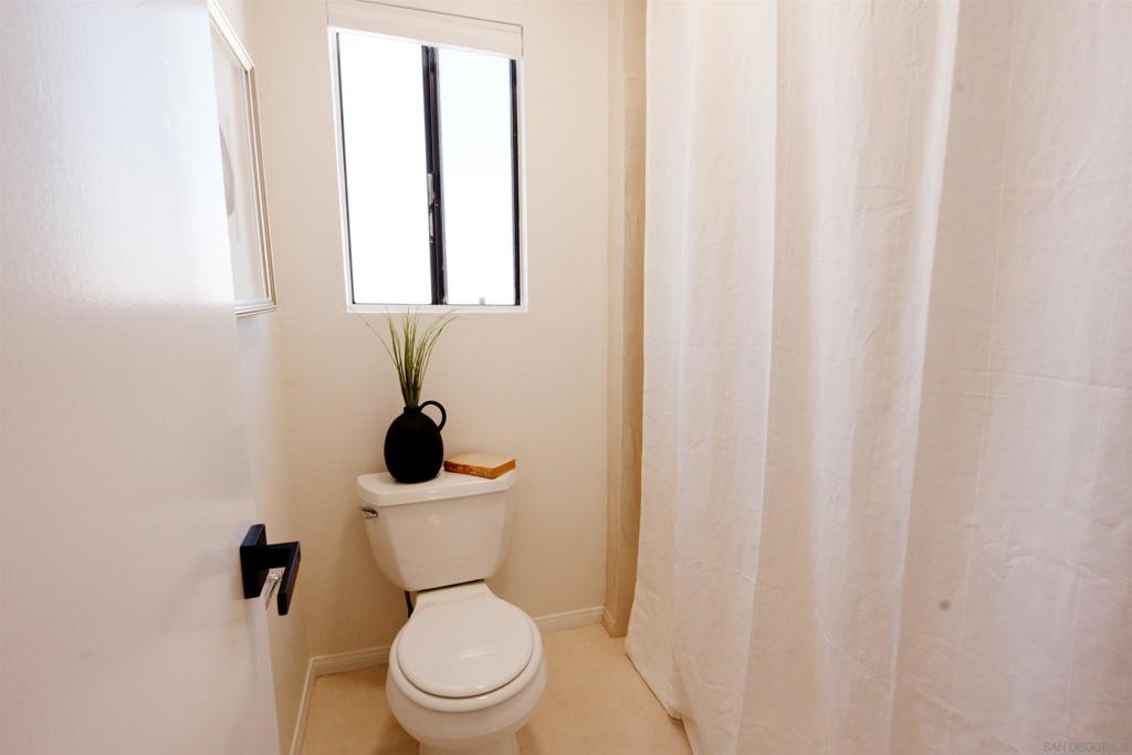 4415 38th Street 6 Property Photo 15
