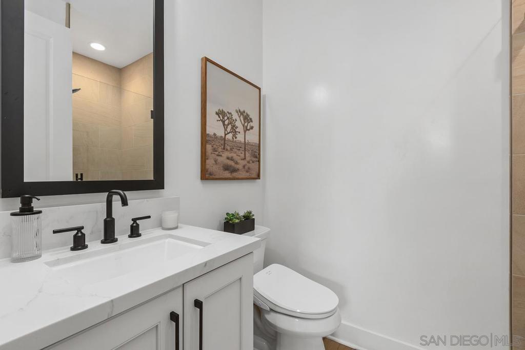 1600 San Remo Pl 104 Property Photo 9