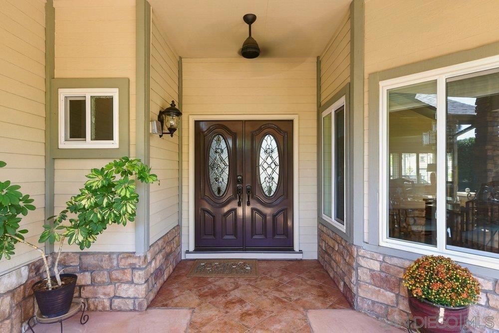 1422 W Country Club Property Photo 11