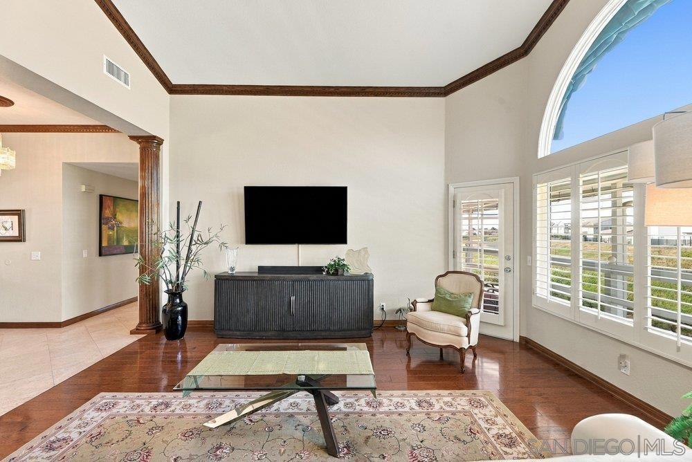 1422 W Country Club Property Photo 14