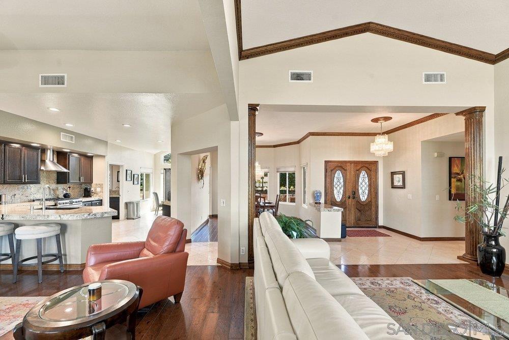 1422 W Country Club Property Photo 20
