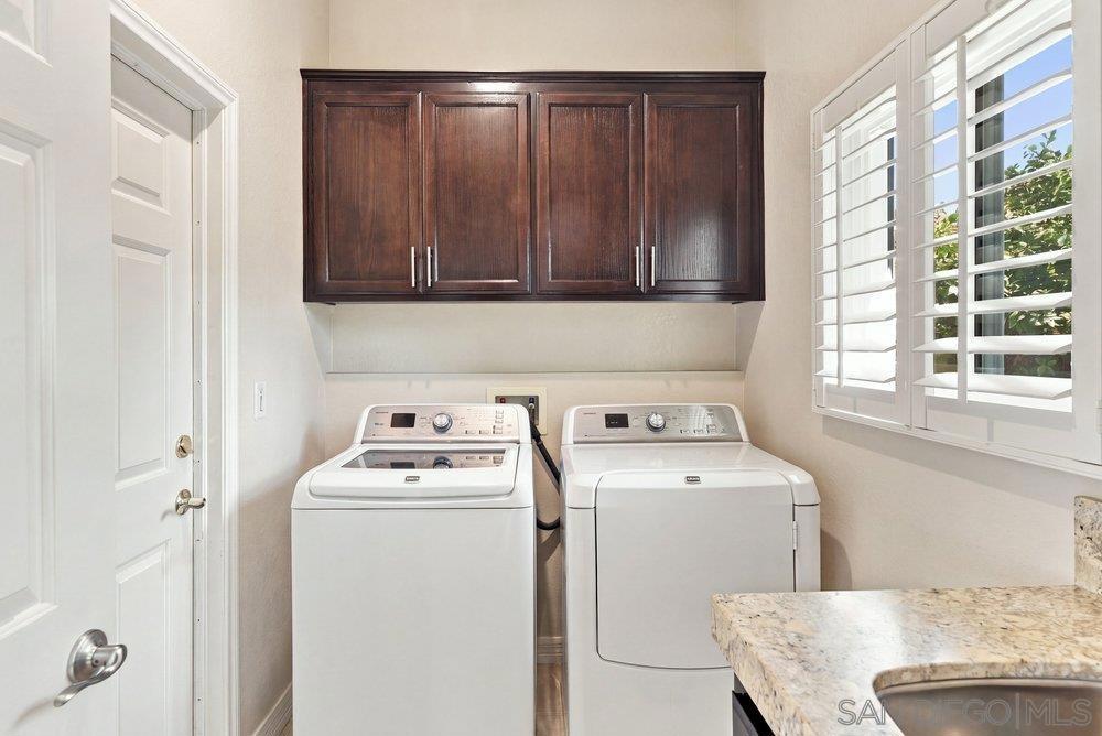 1422 W Country Club Property Photo 34