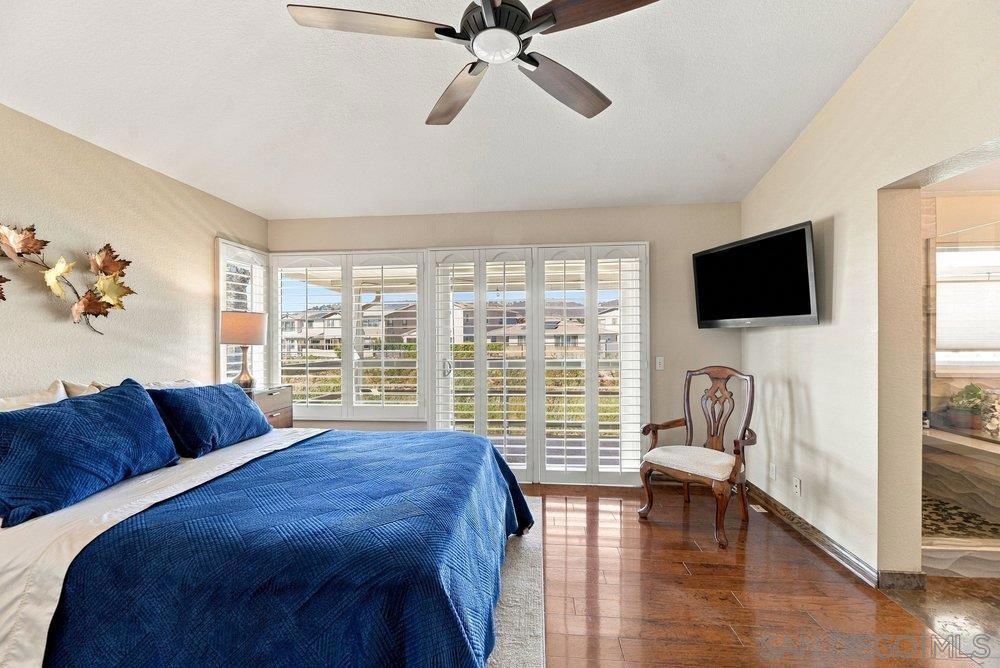 1422 W Country Club Property Photo 36