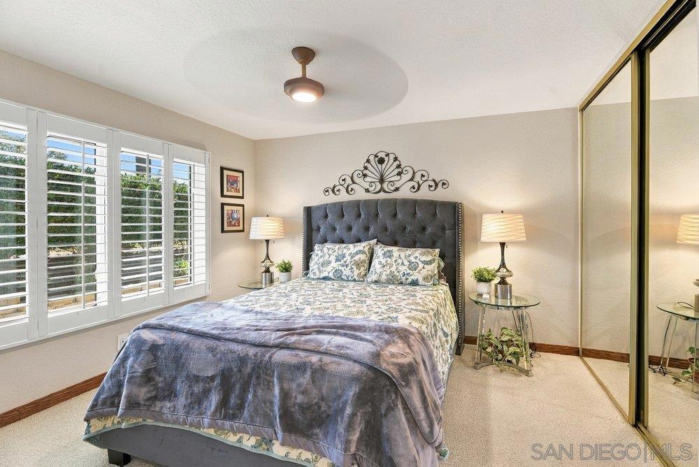 1422 W Country Club Property Photo 44