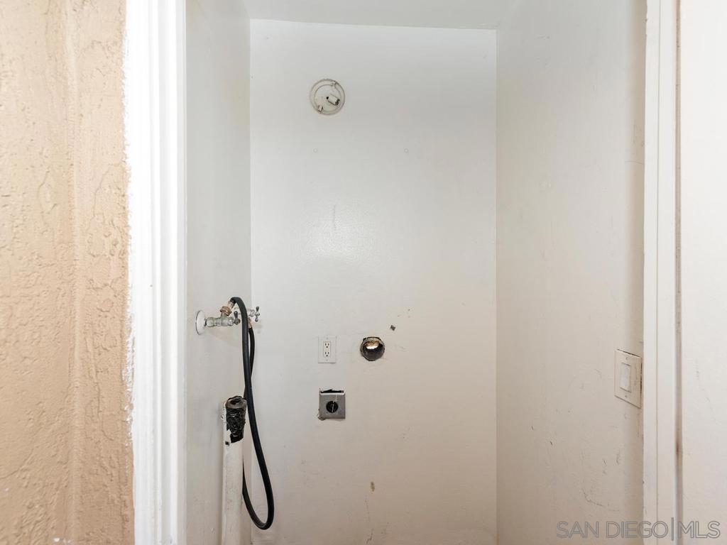475 N Midway Dr 255 Property Photo 15