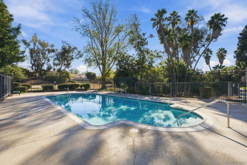 5343 Caminito Mindy Property Photo 22