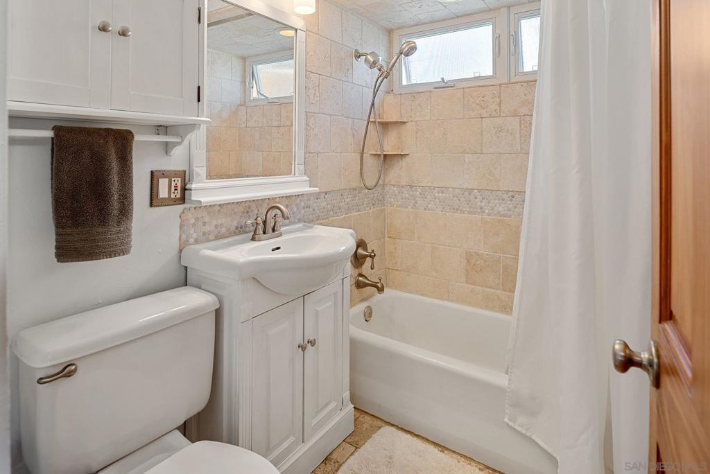 4740 Shoshoni Ave. Property Photo 24