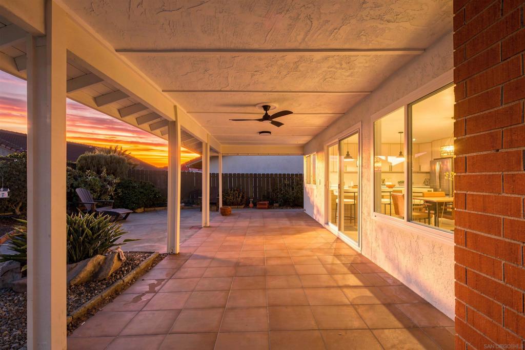 17506 Plaza Karena Property Photo 25