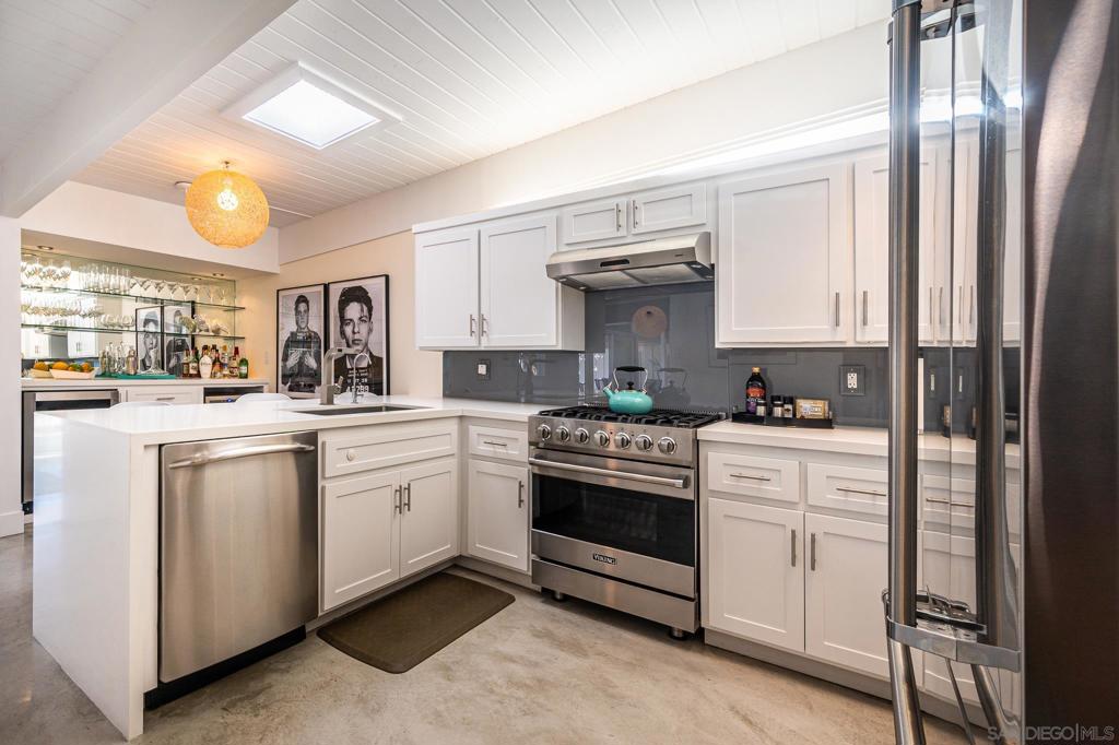 990 W Via Olivera Property Photo 8
