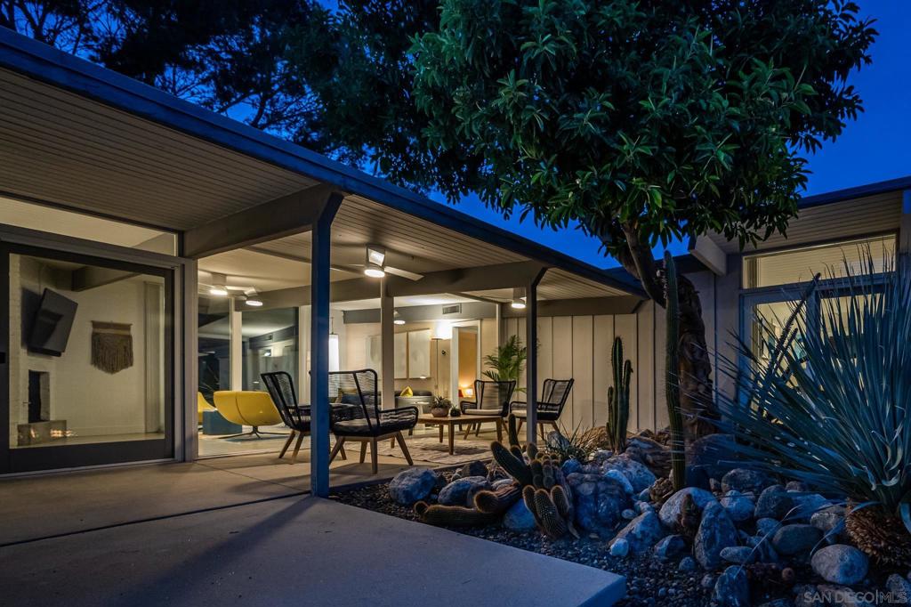 990 W Via Olivera Property Photo 32