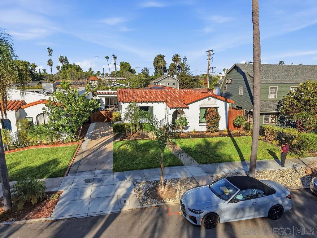 4664 Biona Dr Property Photo 2