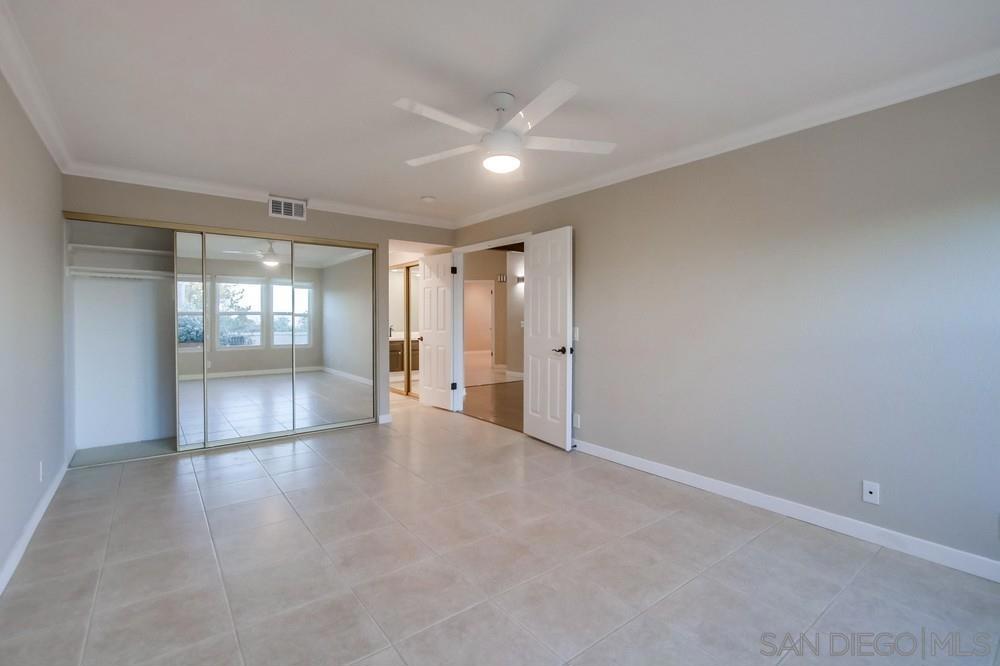 12566 Calle Tamega 108 Property Photo 35