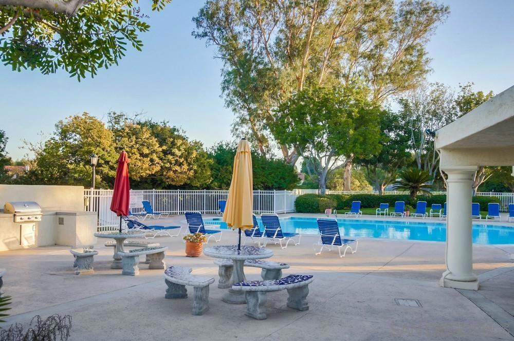 12566 Calle Tamega 108 Property Photo 64