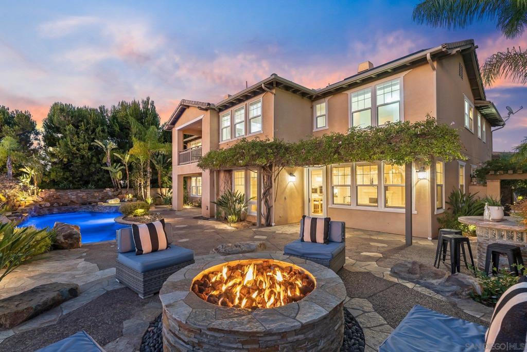 3562 Calle Palmito Property Photo 3