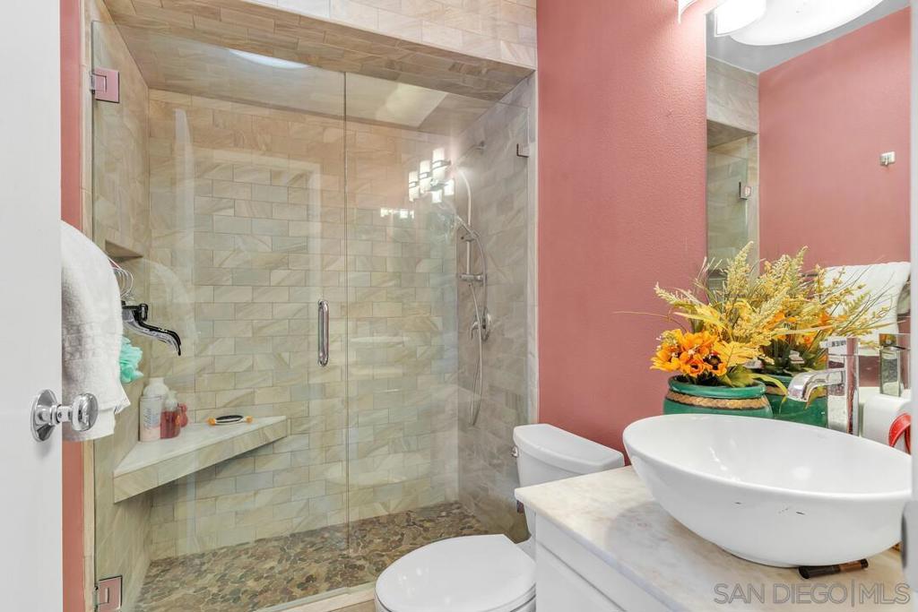 2376 Altisma Way H Property Photo 5