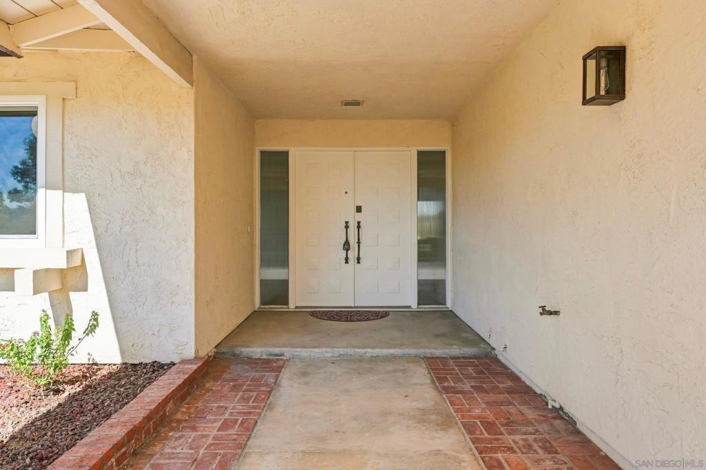 12602 Senda Acantilada Property Photo 33
