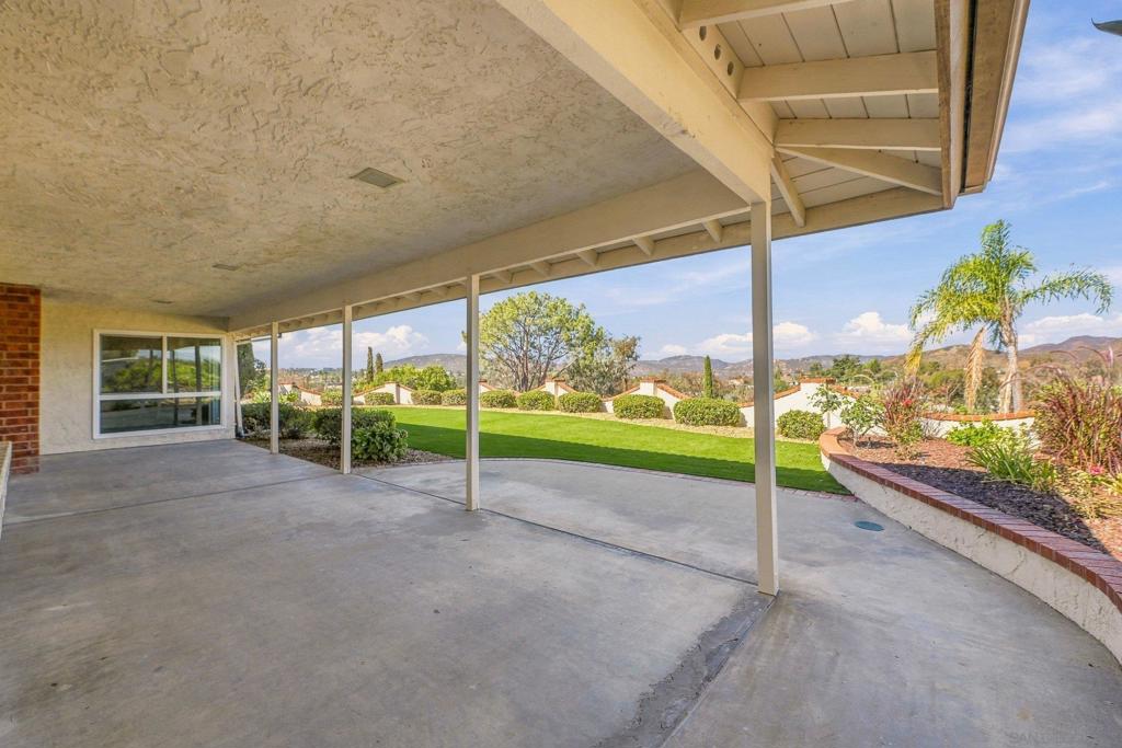 12602 Senda Acantilada Property Photo 47