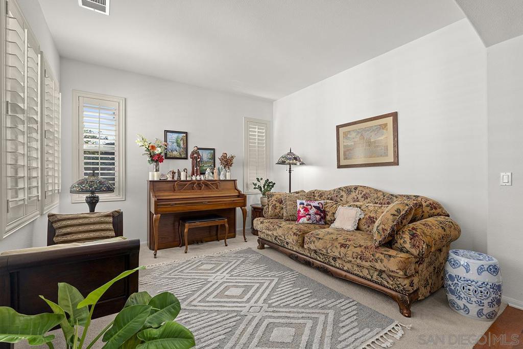 11303 Rose Garden Ct Property Photo 8