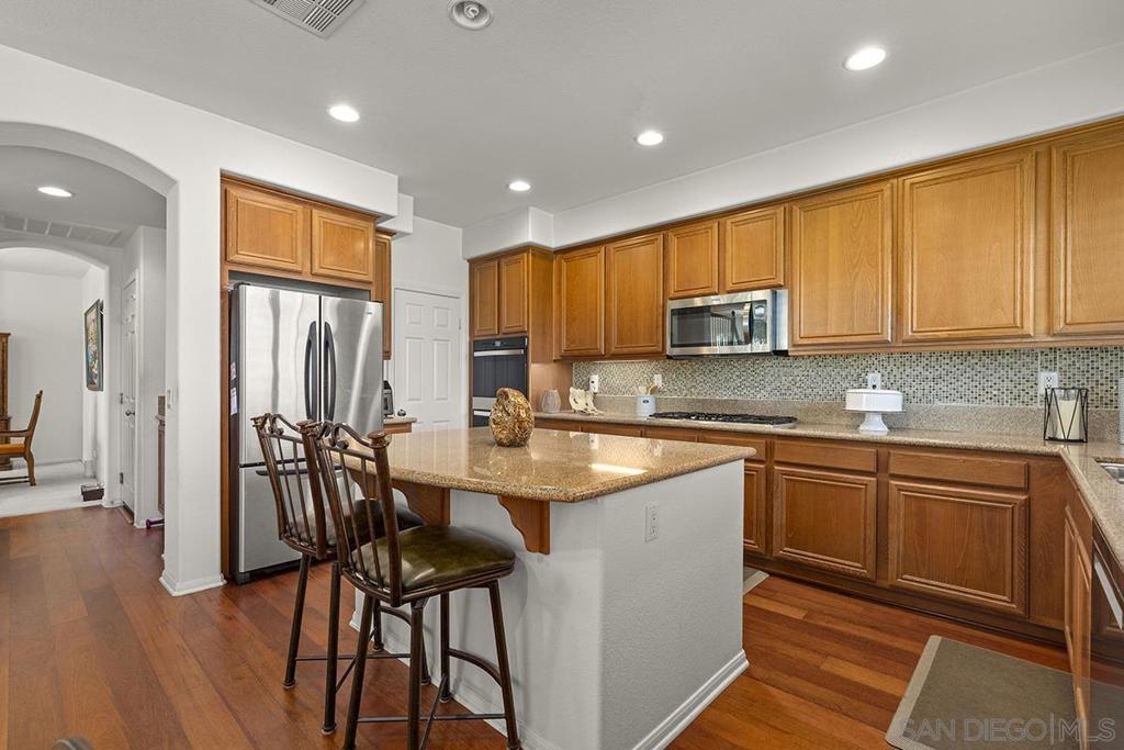 11303 Rose Garden Ct Property Photo 11