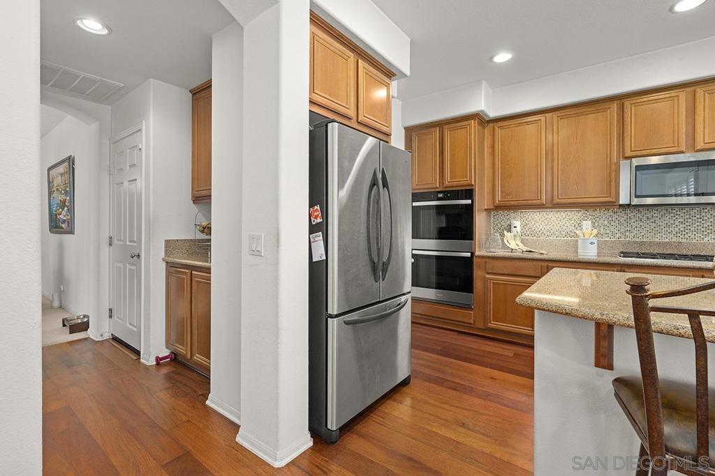 11303 Rose Garden Ct Property Photo 12