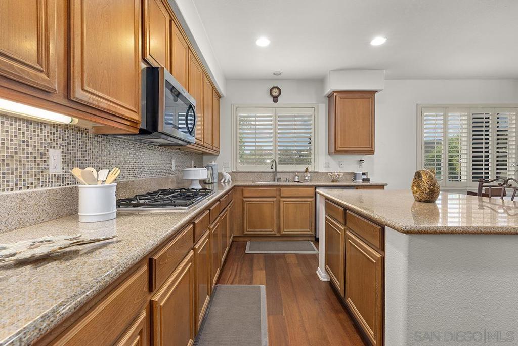 11303 Rose Garden Ct Property Photo 13