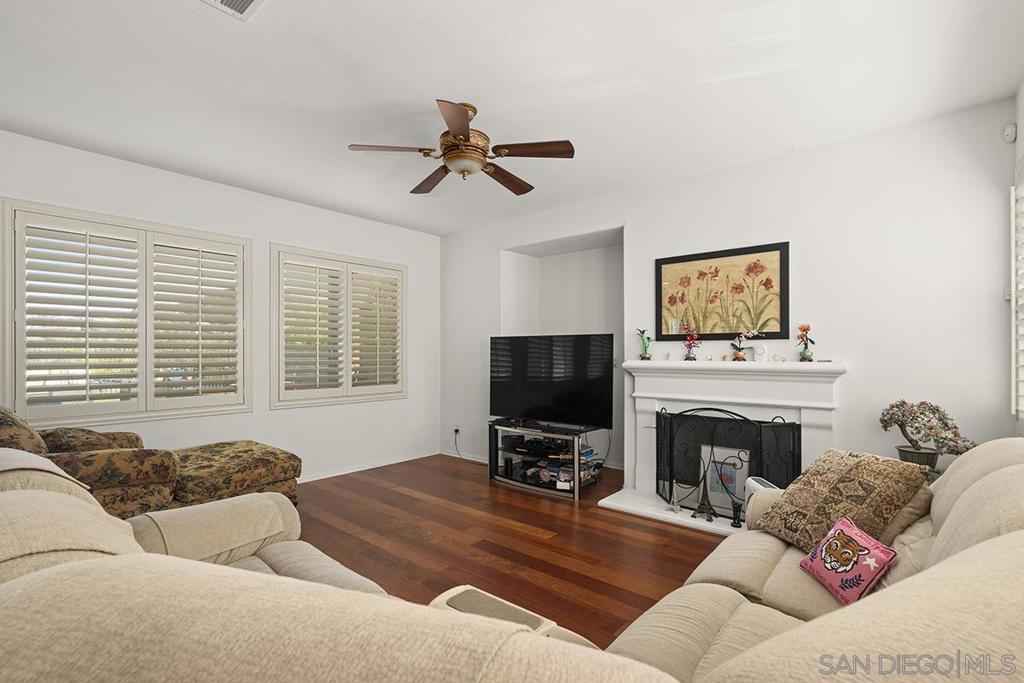 11303 Rose Garden Ct Property Photo 25