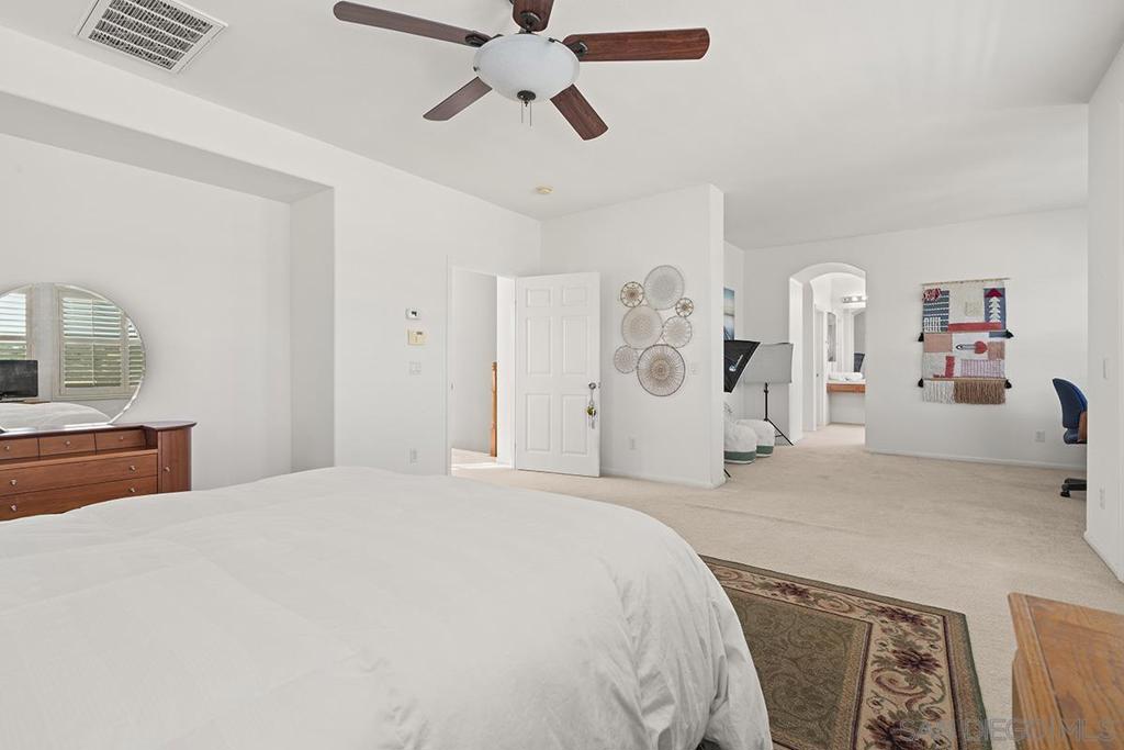 11303 Rose Garden Ct Property Photo 39