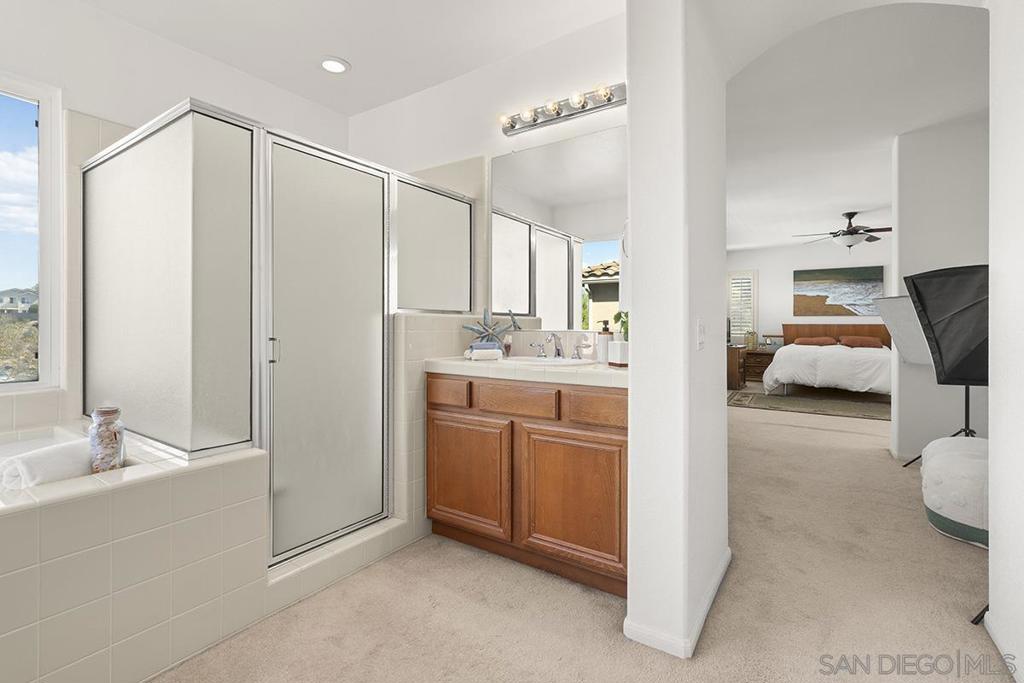 11303 Rose Garden Ct Property Photo 43