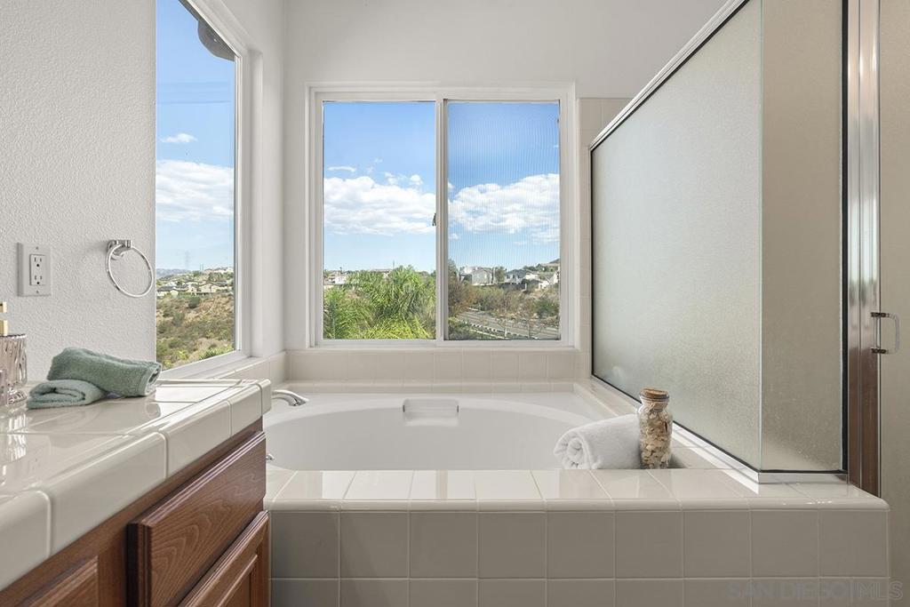 11303 Rose Garden Ct Property Photo 46