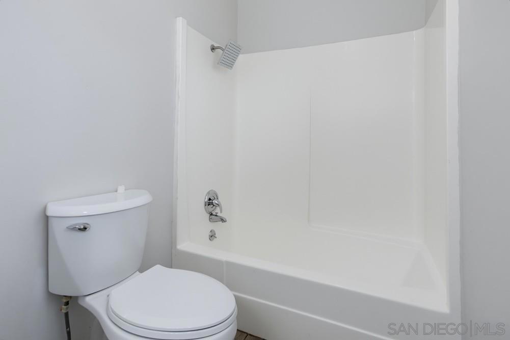 2190 Greenbrier Drive Property Photo 26