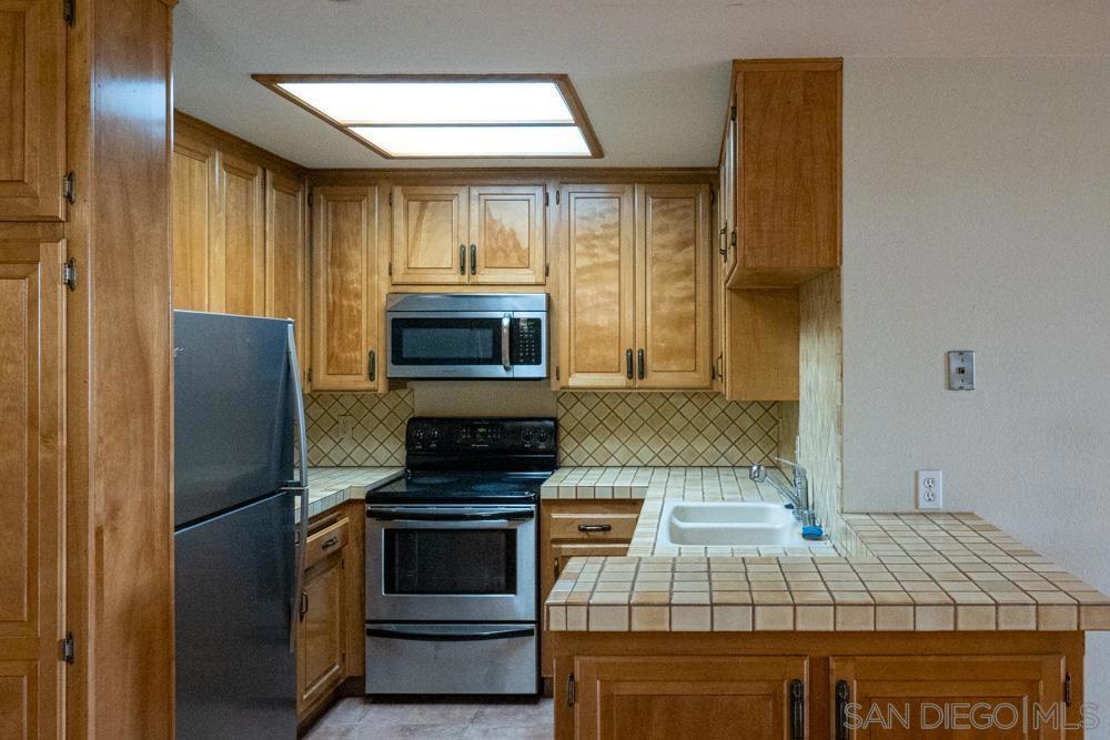 260024541SD Property Photo 5