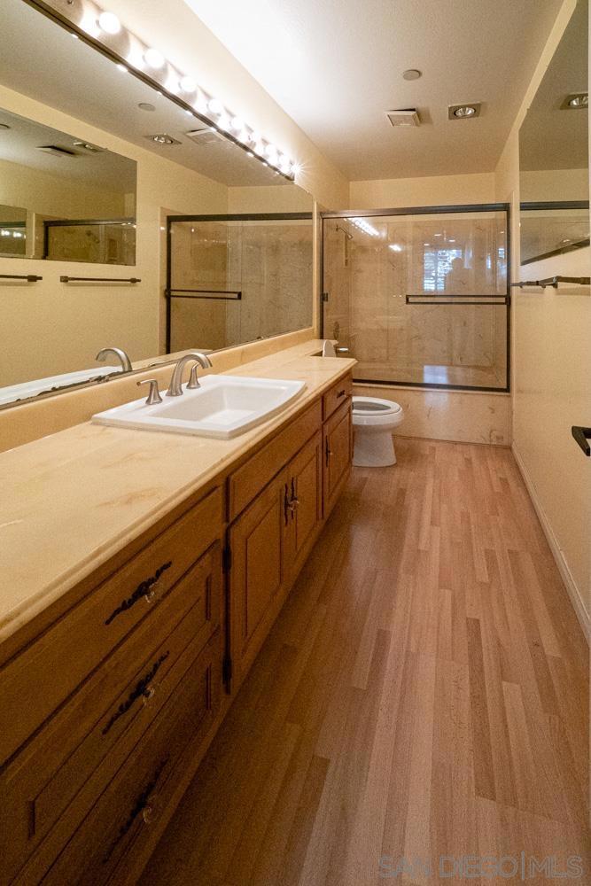 260024541SD Property Photo 8