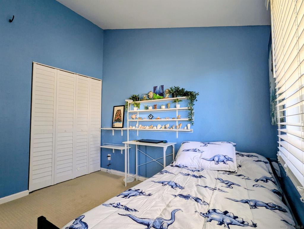 260024542SD Property Photo 16