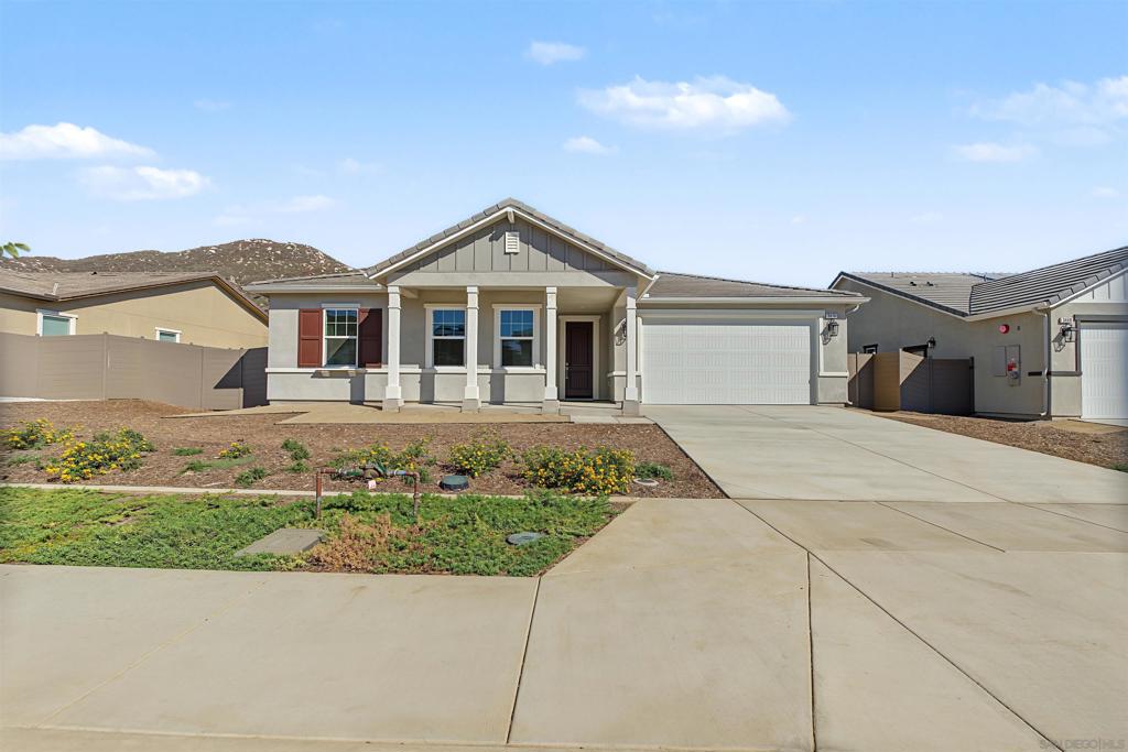 3476 Butler Pl Property Photo 4