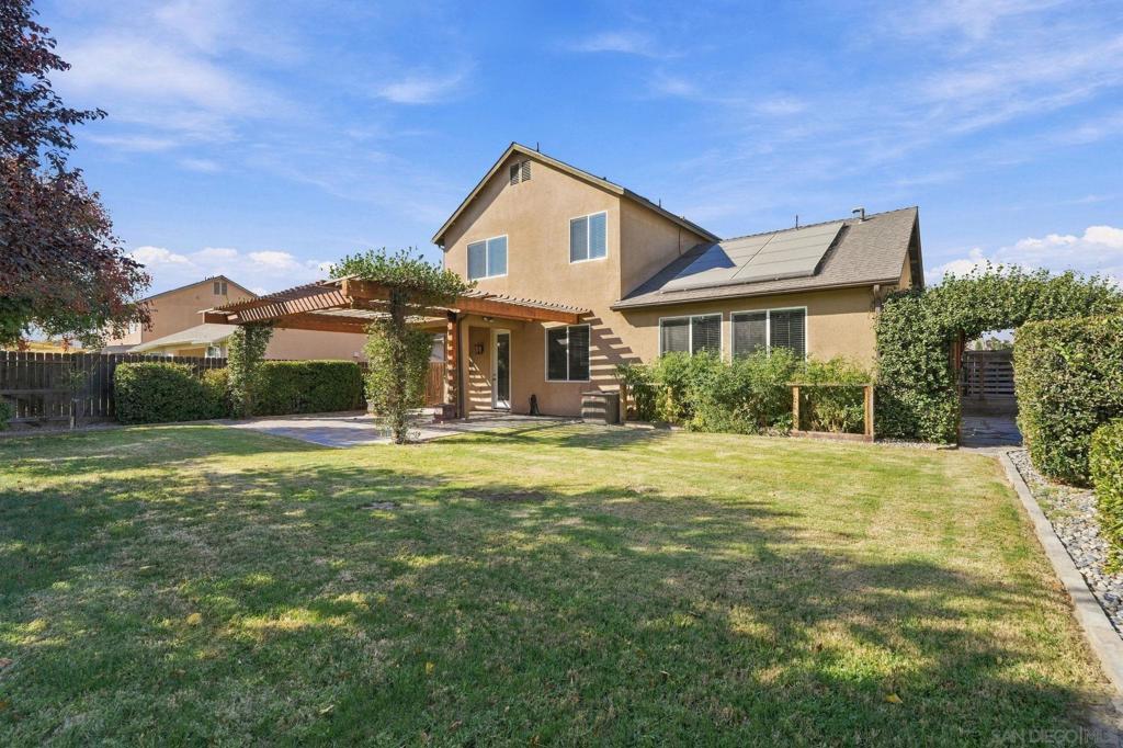 1119 W Muir Way Property Photo 24