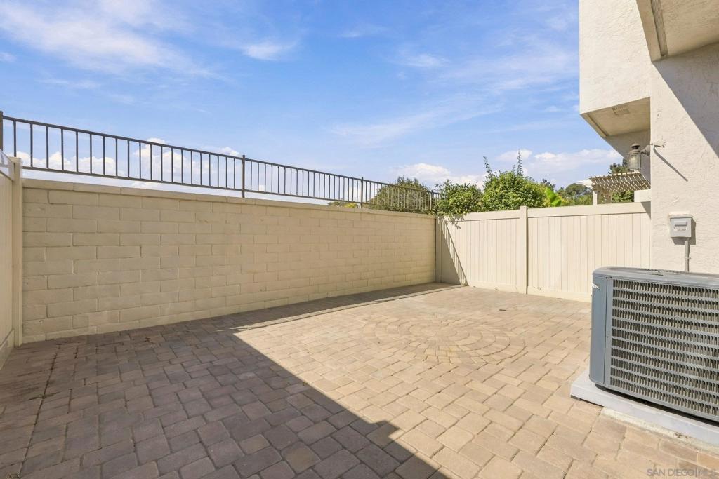 11896 Scripps Creek Dr B Property Photo 19
