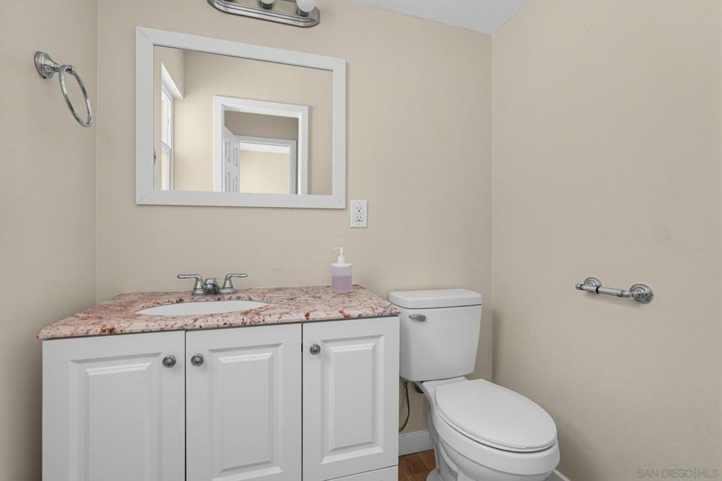 135 Cook St Property Photo 10