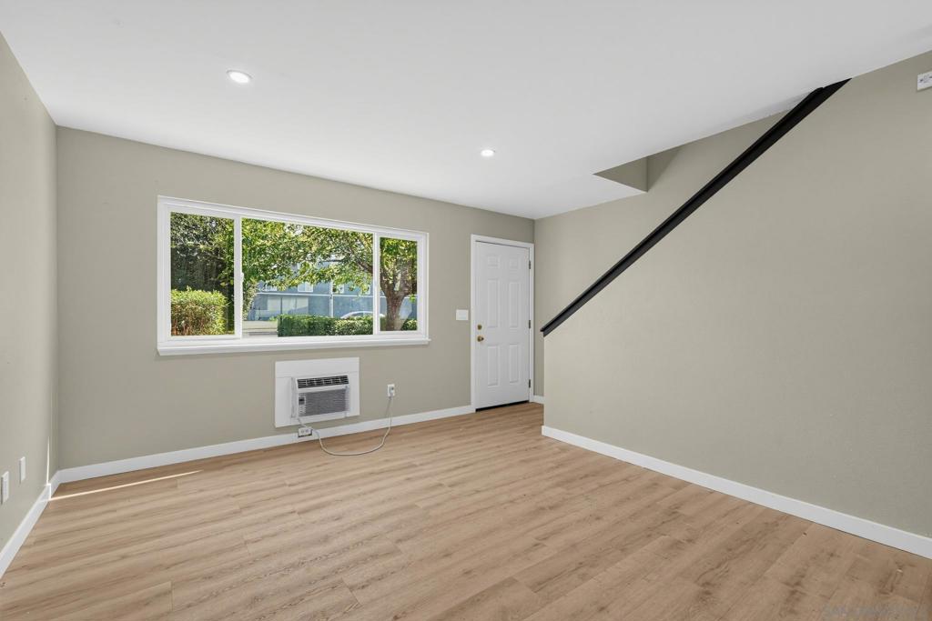 135 Cook St Property Photo 26