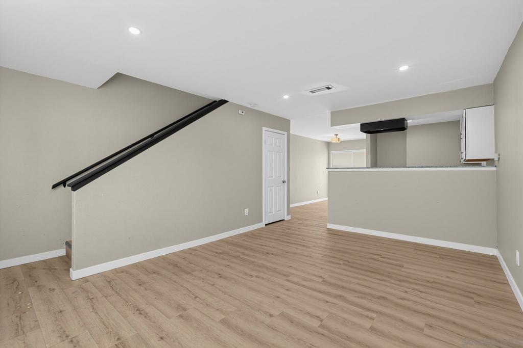 135 Cook St Property Photo 27