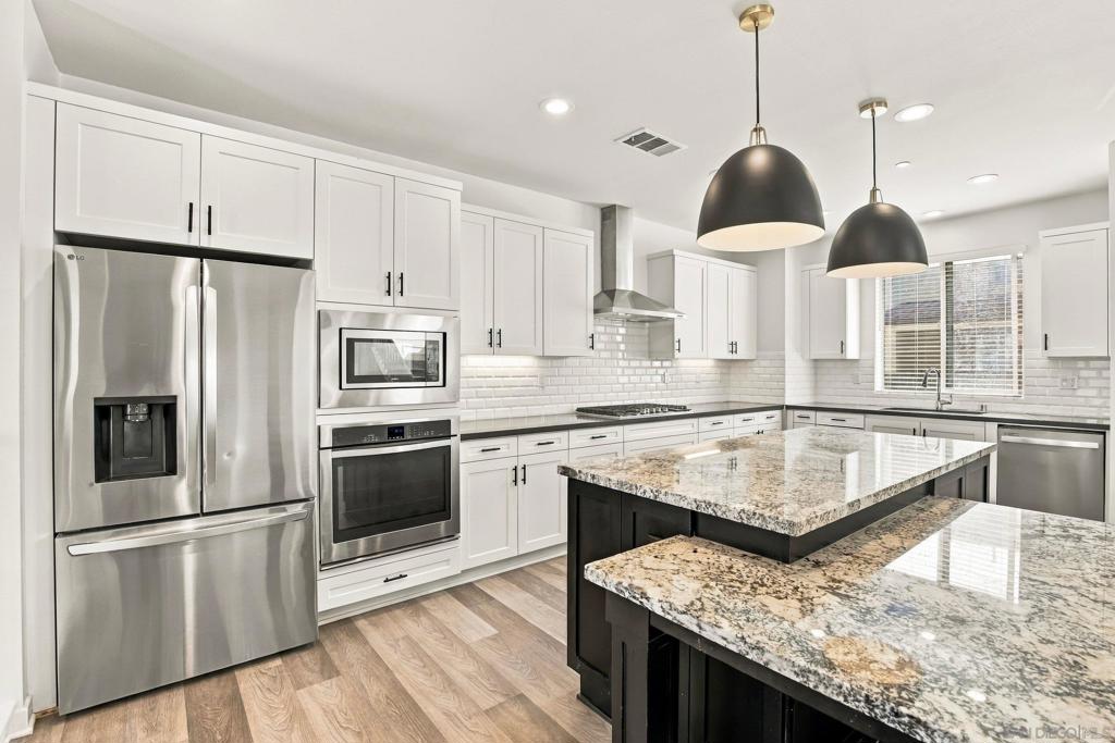 16218 Camden Cir Property Photo 13