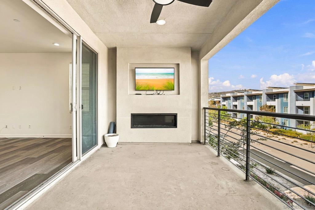 16218 Camden Cir Property Photo 18